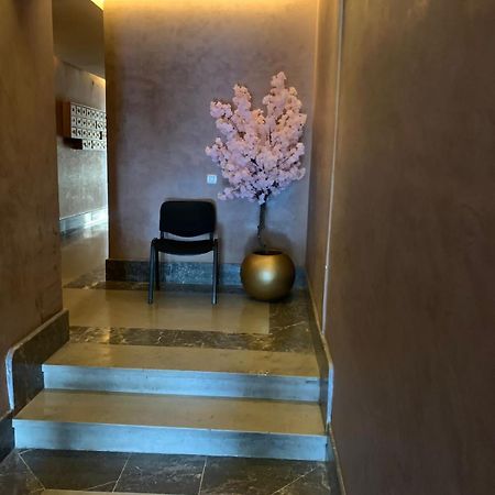 Appartement Neuf Climatise, Centre Marrakech. Marrakesh Extérieur photo