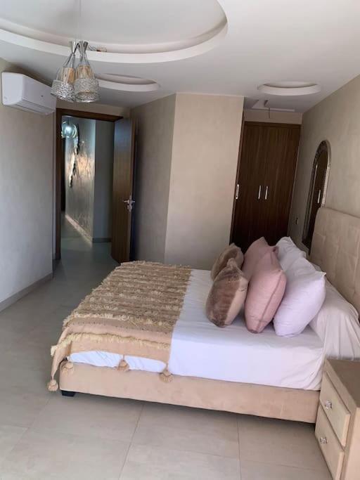 Appartement Neuf Climatise, Centre Marrakech. Marrakesh Extérieur photo